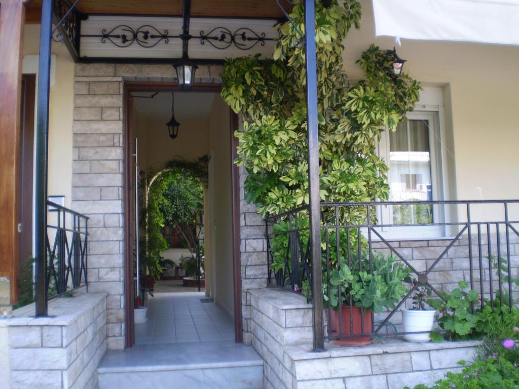 Studios Nopi-Zoi Skiathos Exterior foto